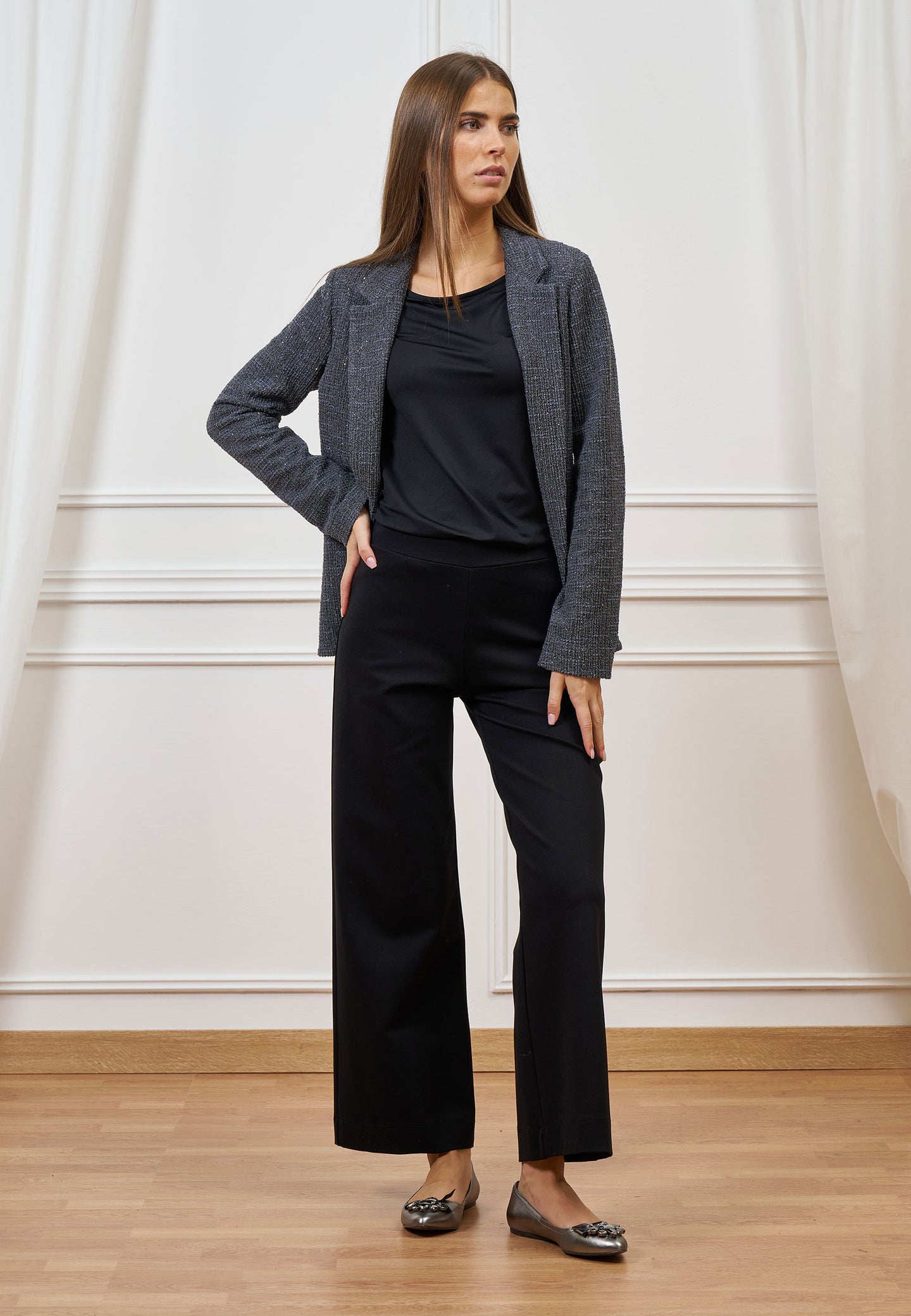 Pantalone cropped in punto roma