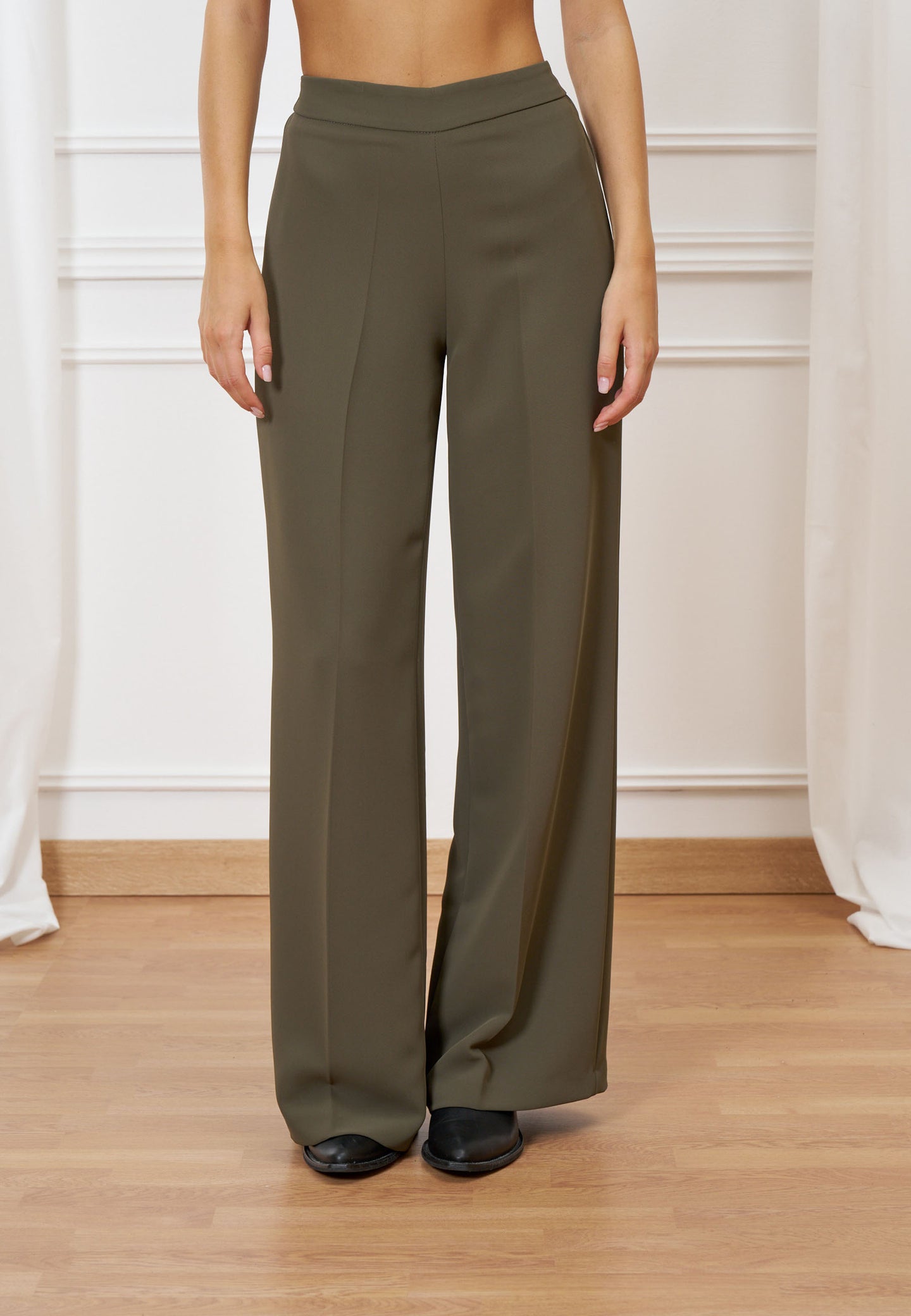 Pantalone palazzo con elastico retro