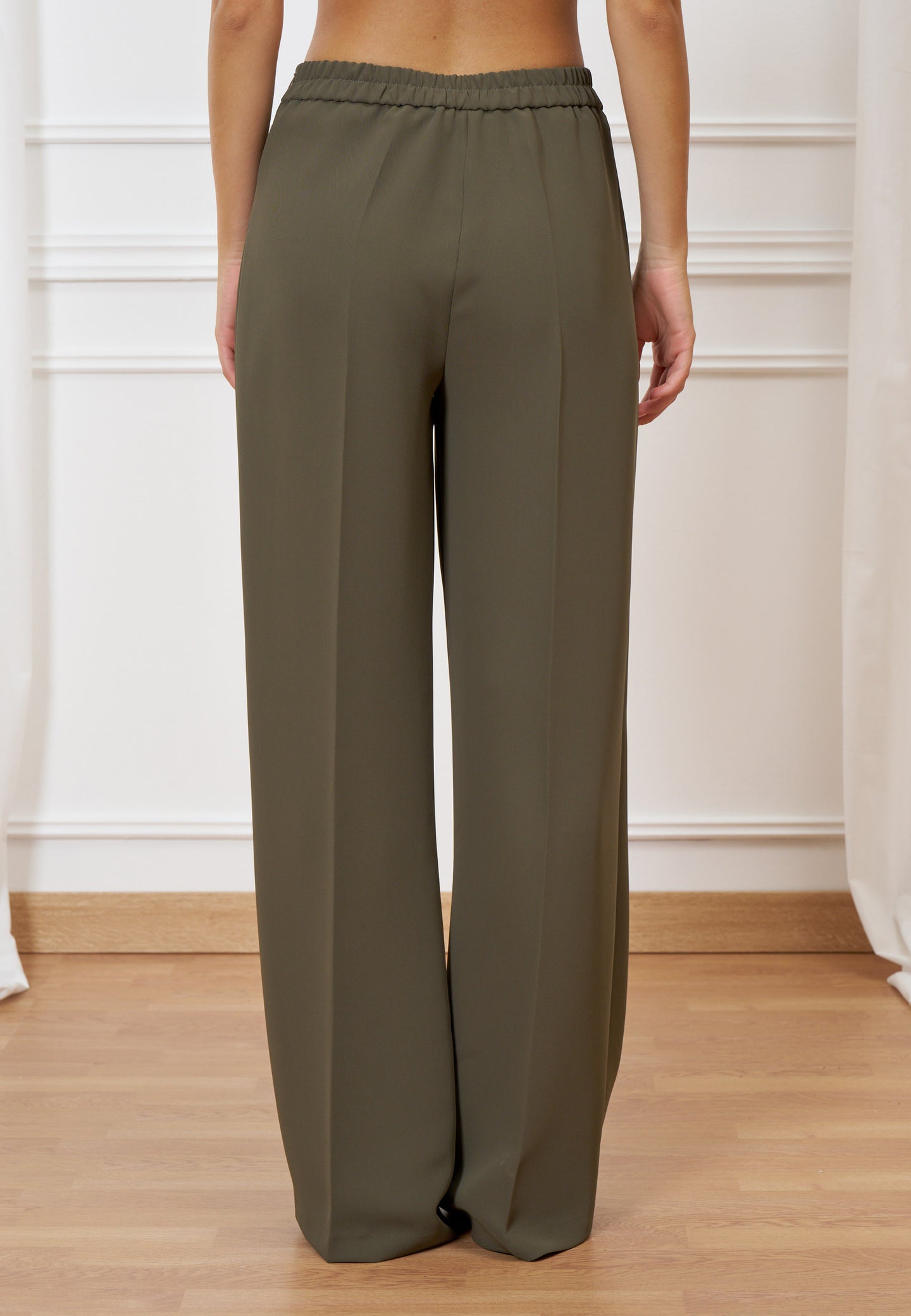 Pantalone palazzo con elastico retro