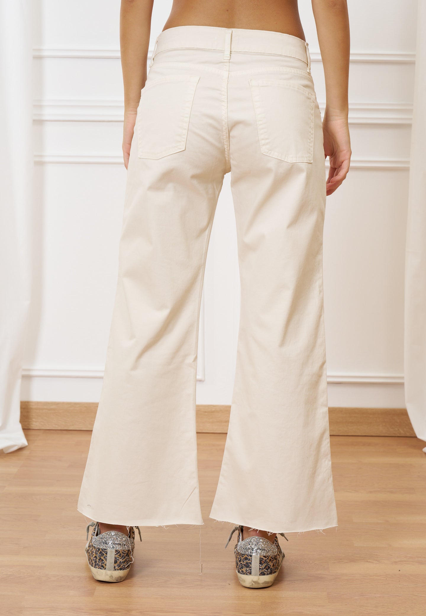 Pantalone svasato a vita alta