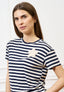 T-shirt a righe con fiore crochet - AVORIO/BLU