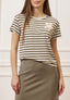 T-shirt a righe con fiore crochet - MILITARE/LATTE