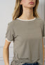 T-shirt a righe bordi ricamati