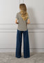 T-shirt a righe bordi ricamati