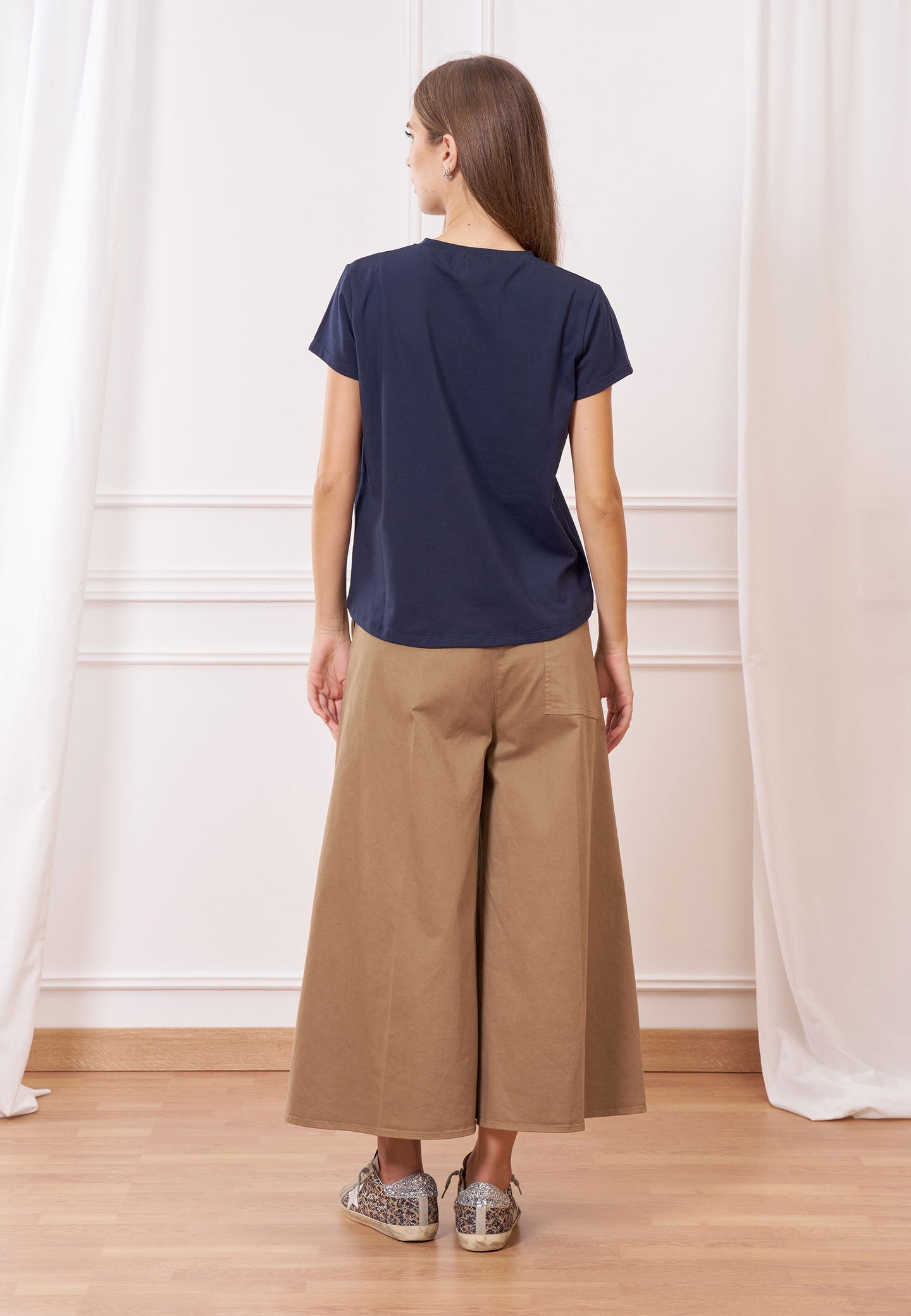 T-shirt cuore ricamato