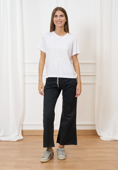 T-shirt girocollo con ricamo