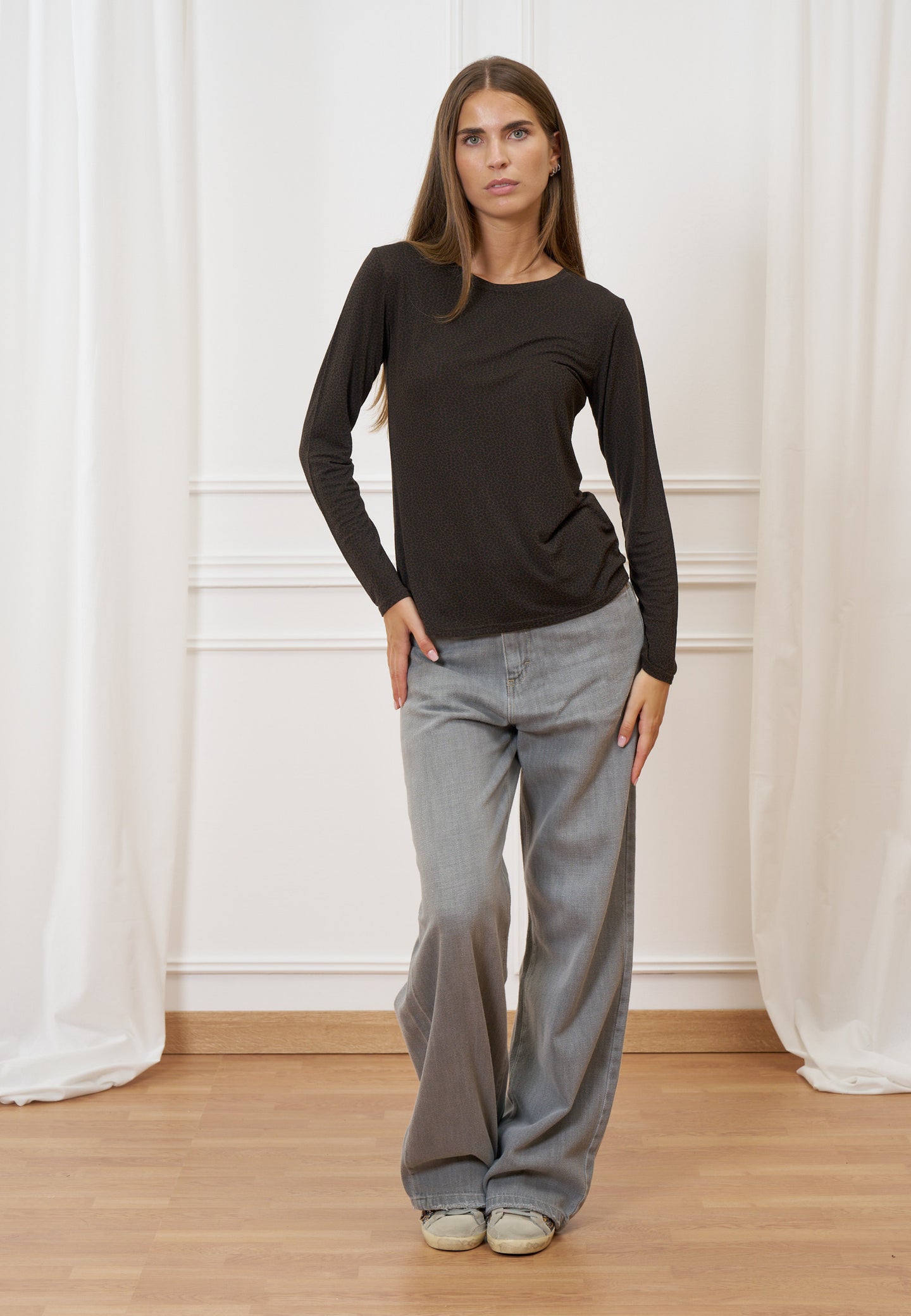 T-shirt maculata maniche lunghe