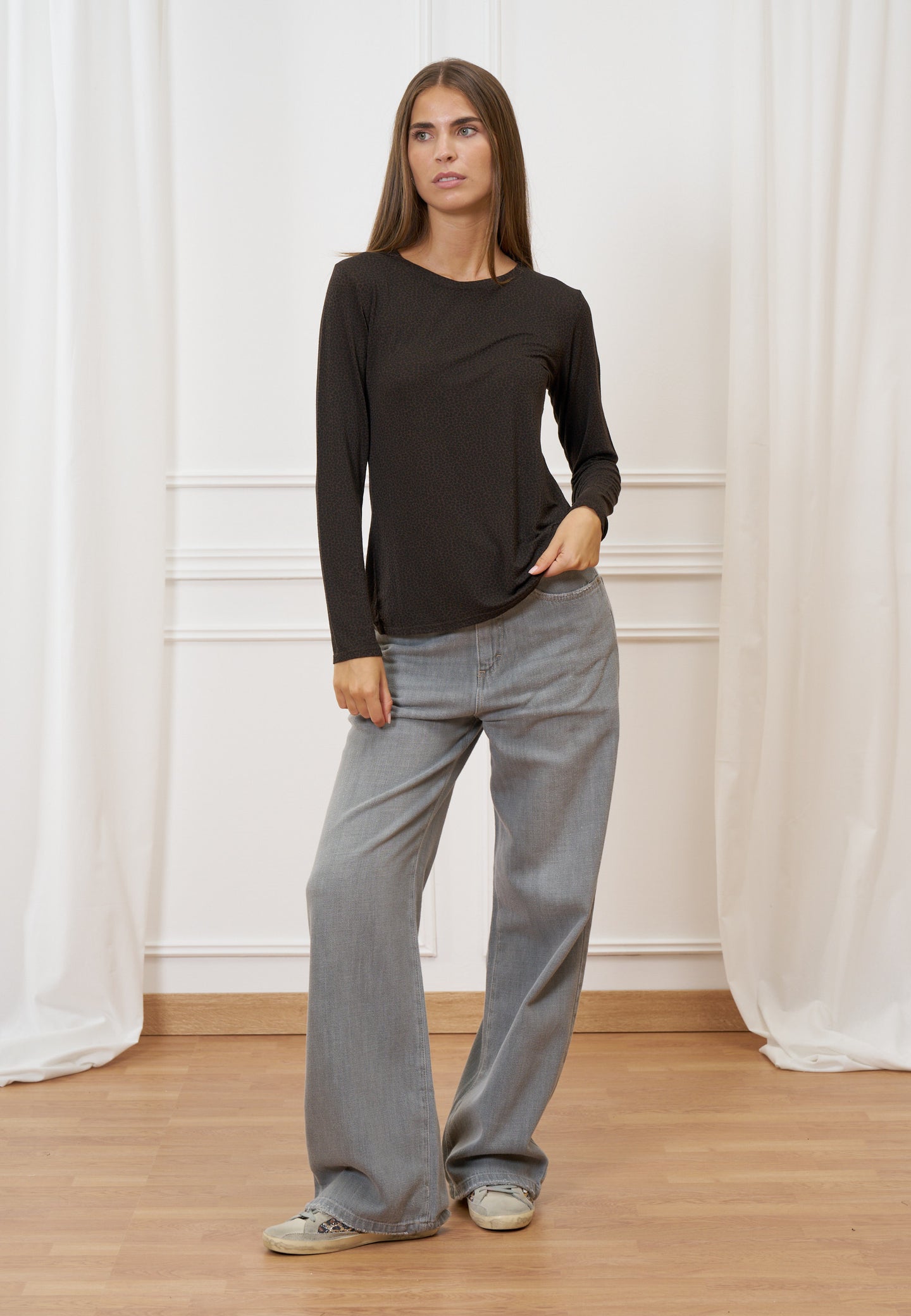 T-shirt maculata maniche lunghe