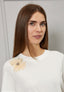 T-shirt paricollo spilla