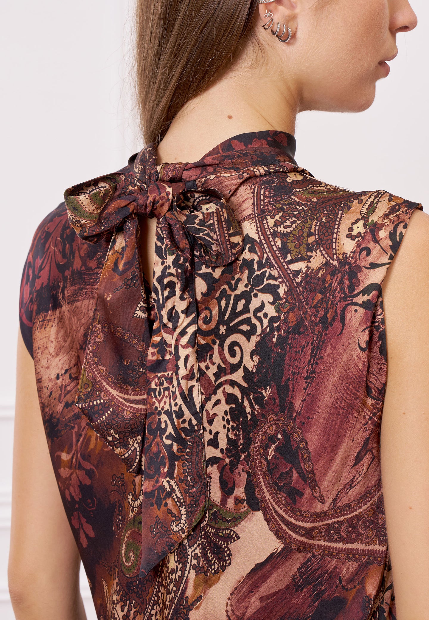 Vestito lungo fantasia in raso