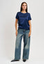 Blusa girocollo in raso - BLU