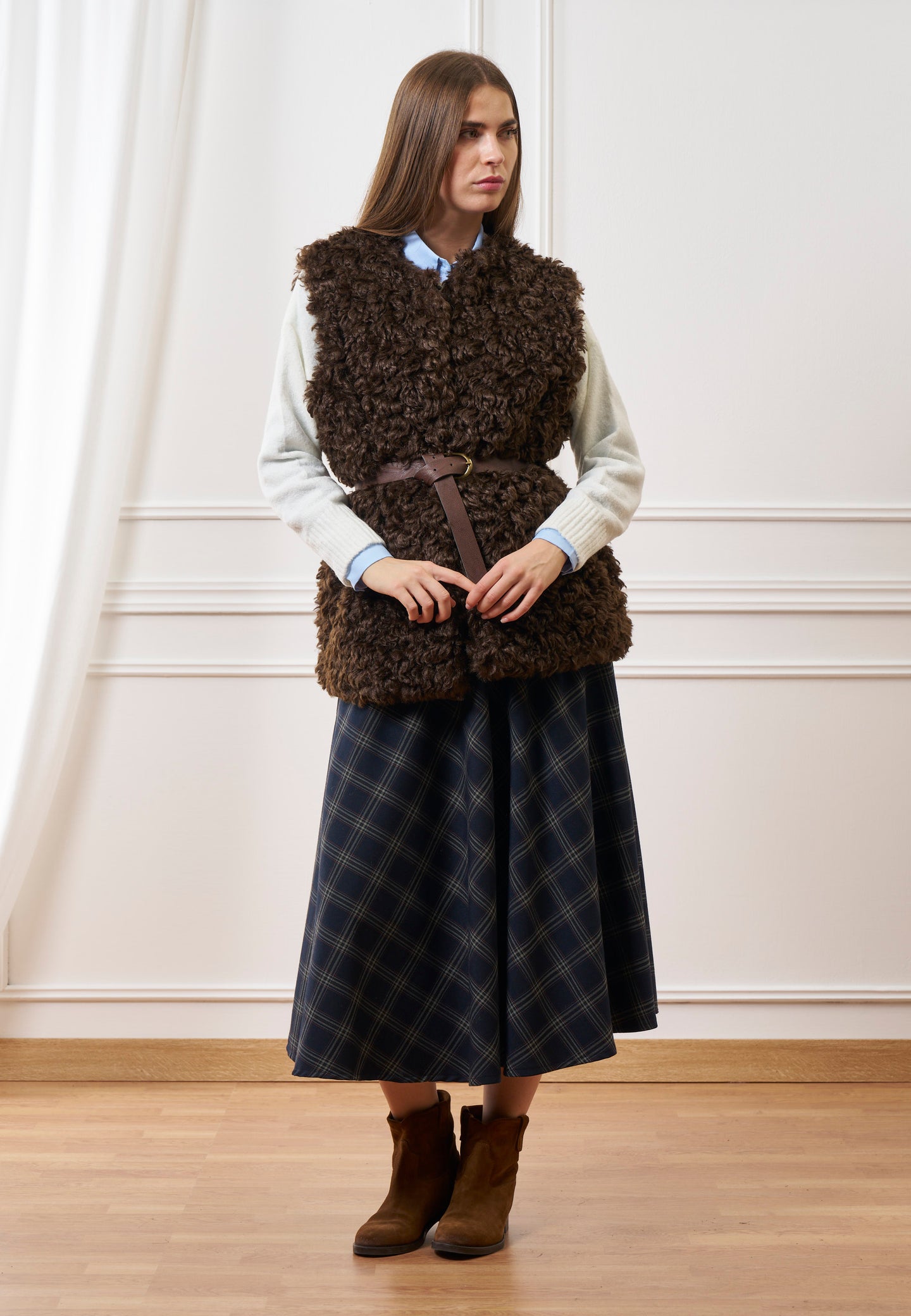 Cappotto smanicato in ecopelliccia