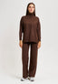 Maglia over con collo alto - MARRONE