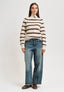Maglia a righe con collo alto - MARRONE