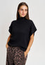 Maglia smanicata con collo alto - NERO