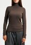 Maglia in viscosa con collo alto - MARRONE