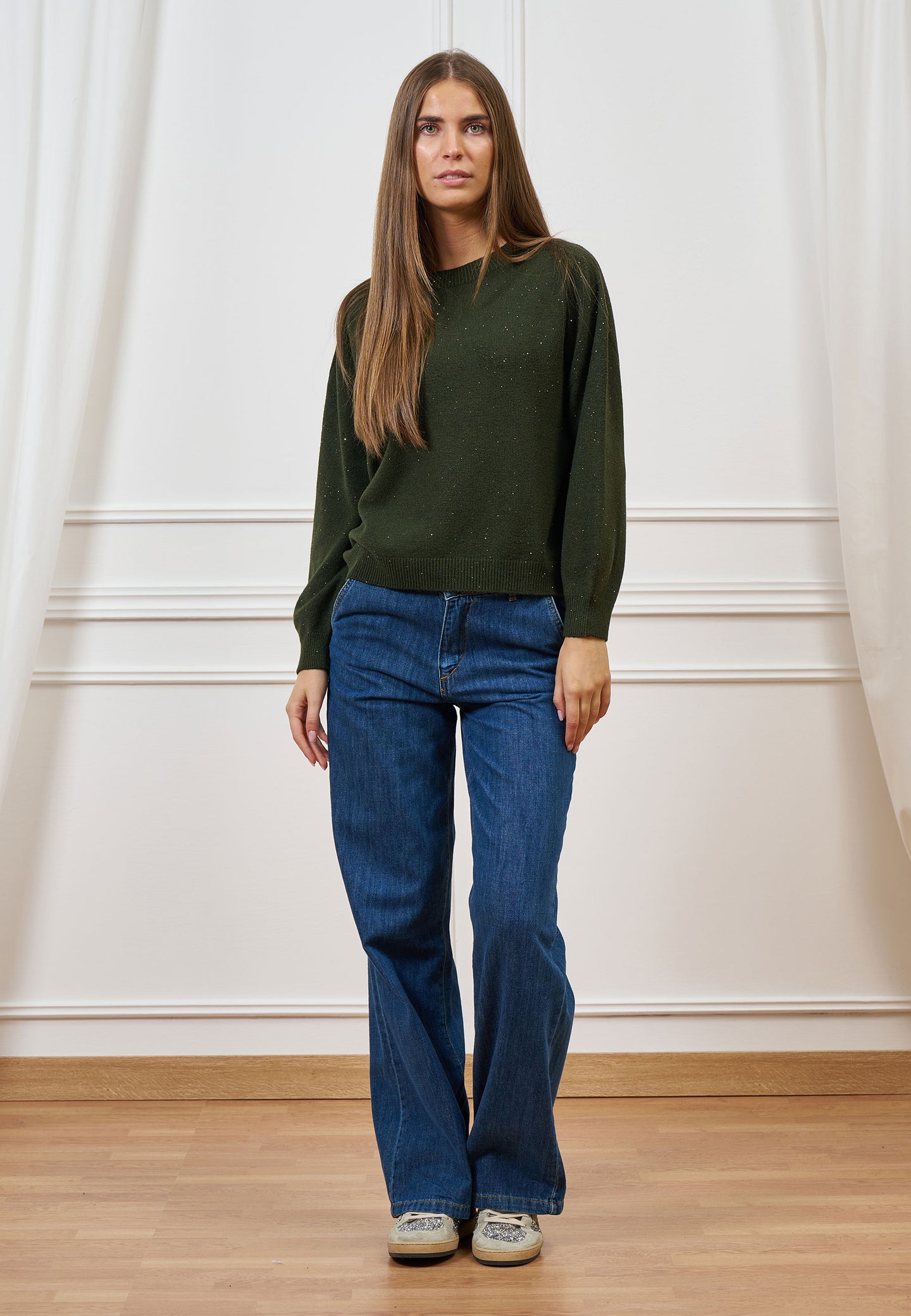 Maglia scollo barca con paillettes