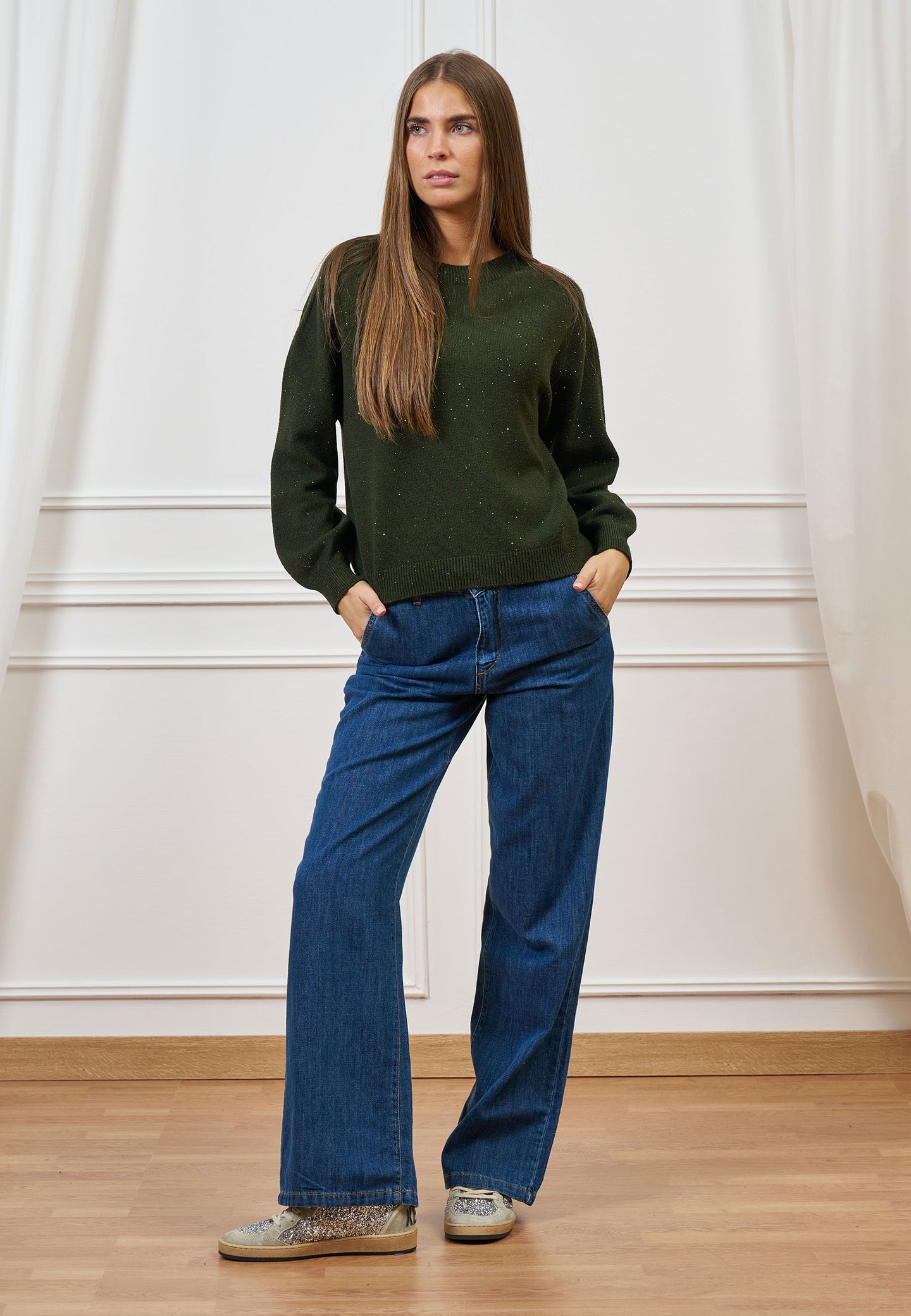 Maglia scollo barca con paillettes