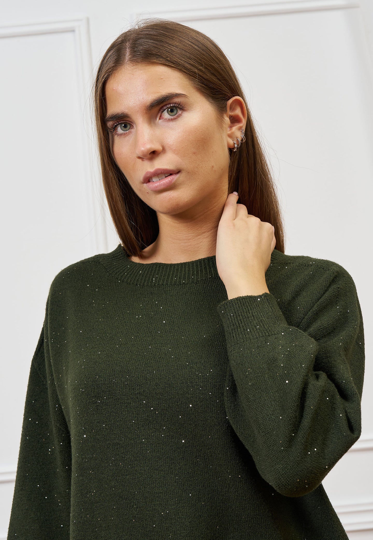 Maglia scollo barca con paillettes