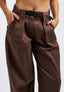 Pantalone con passanti larghi e cintura - MARRONE