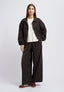 Pantalone ampio in ciniglia - MARRONE