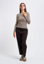 Pantalone carrot a vita alta - MARRONE