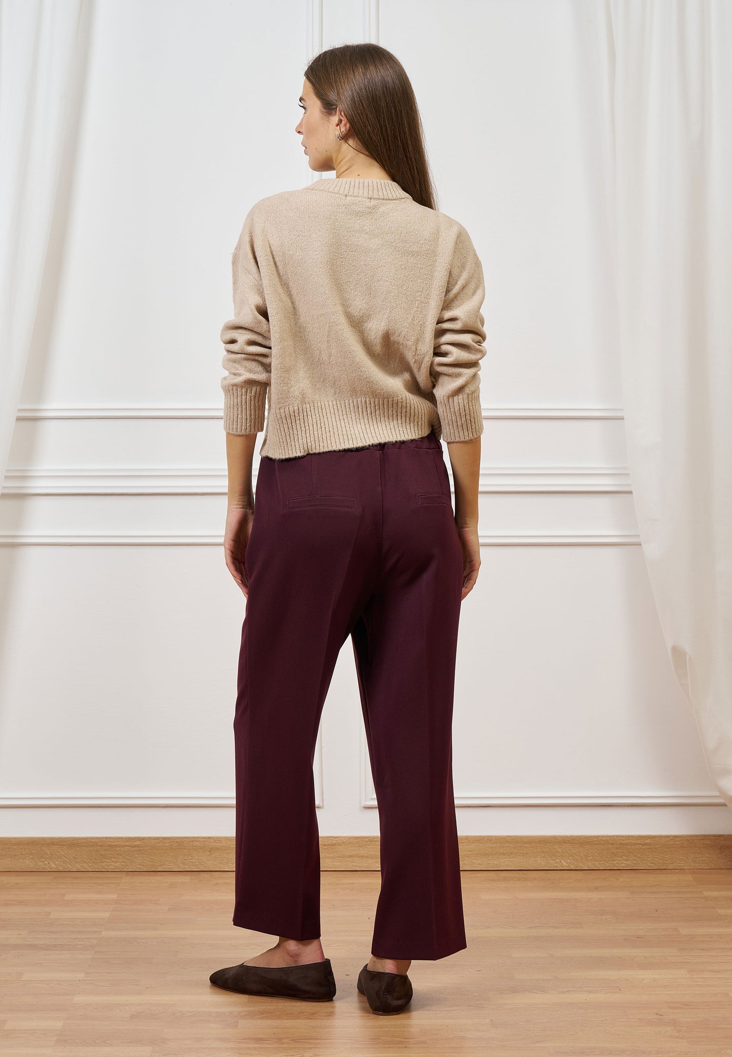 Pantalone cropped con elastico