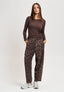 T-shirt girocollo in modal - MARRONE