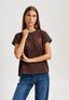 T-shirt con cuore ricamato - MARRONE